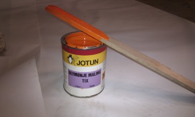 Gammel boks med intakt innhold :-)